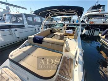 Sea Ray 270 SDX