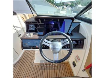 Sea Ray 270 SDX