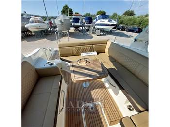 Sea Ray 270 SDX