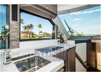 Galeon 400 FLY