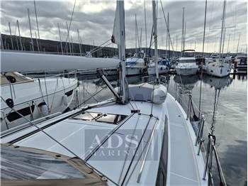 Jeanneau Sun Odyssey 410