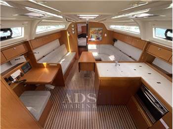 Bavaria Cruiser 37 Style