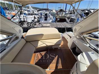 Cranchi Endurance 33