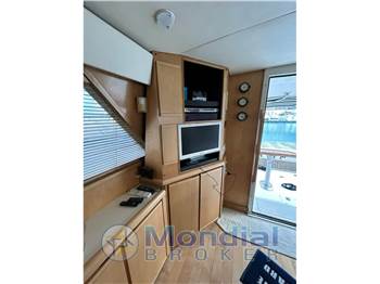 Bertram Yacht 43' Convertible