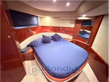 Princess Yachts V58