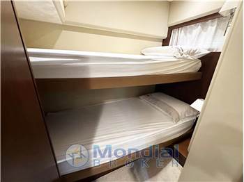 Princess Yachts V 56