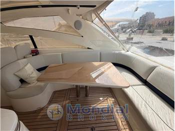 Princess Yachts V 48