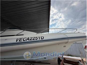 Nuova Jolly PRINCE 33 Sport Cabin