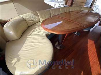 Azimut 62 Flybridge