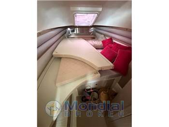 Nuova Jolly PRINCE 33 Sport Cabin