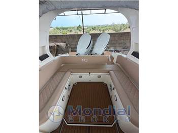 Nuova Jolly PRINCE 33 Sport Cabin