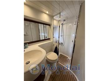 Princess Yachts V 48