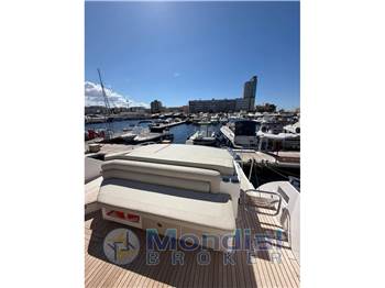 Sunseeker Predator 64