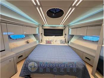 Sunseeker Predator 64
