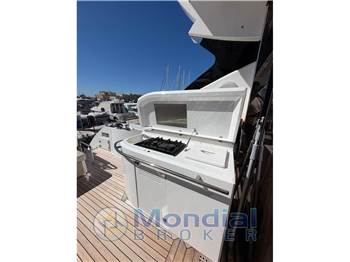 Sunseeker Predator 64