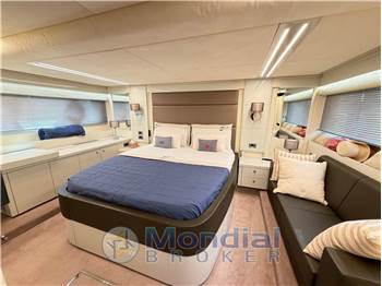 Sunseeker Predator 64