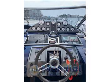 Azimut Atlantis 39