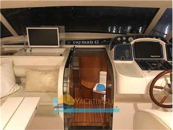 Cayman 43 WA