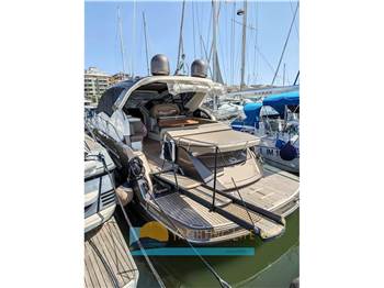 Cranchi M44 HT