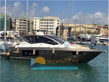 Cranchi M44 HT