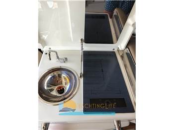 Cranchi M44 HT
