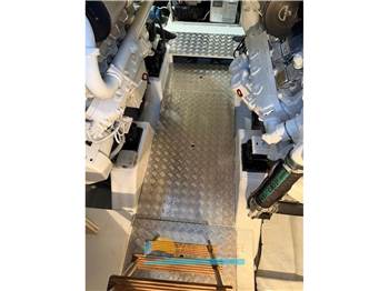 Ferretti Yachts FERRETTI 550