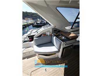 Cranchi M44 HT