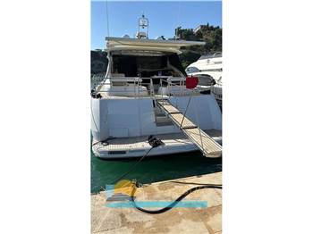 Princess Yachts V 65