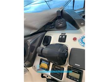 Cranchi MEDITERRANEE 43 HARD TOP