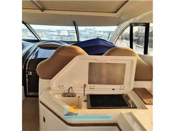 Sunseeker Predator 68
