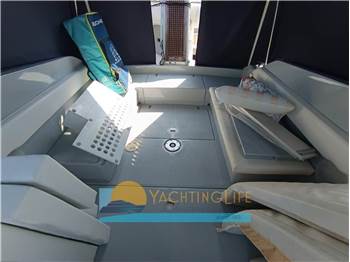 Cantieri dell'Adriatico PERSHING 33