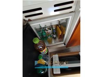 Cantieri dell'Adriatico PERSHING 33