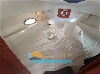 Cantieri dell'Adriatico PERSHING 33