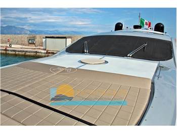Pershing Pershing 76