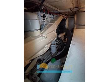 Cantieri Estensi 420 GOLDSTAR FLY