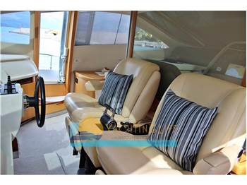 Pershing Pershing 76