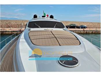 Pershing Pershing 76