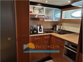 Pershing Pershing 76