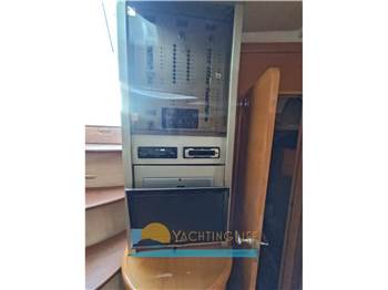 Cranchi MEDITERRANEE 47 HARD TOP