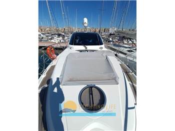 Cranchi MEDITERRANEE 47 HARD TOP
