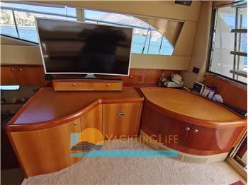 Ferretti Yachts FERRETTI 590