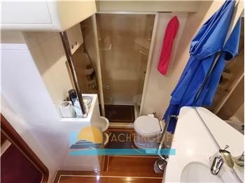 Ferretti Yachts FERRETTI 590