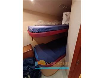 Hatteras 64 Convertible