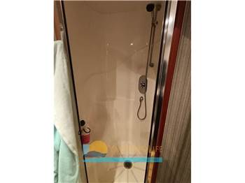 Hatteras 64 Convertible