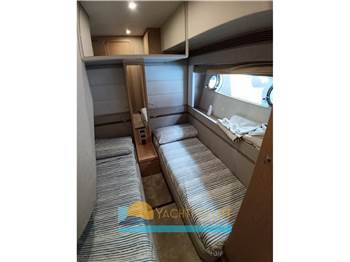 Ferretti Yachts FERRETTI 560
