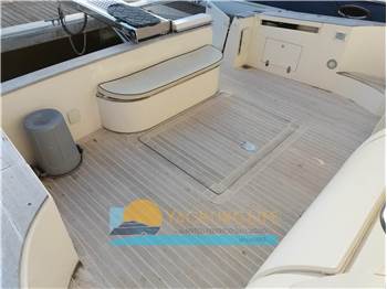 Cayman 43 WA