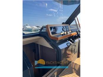 Awave Rib 48