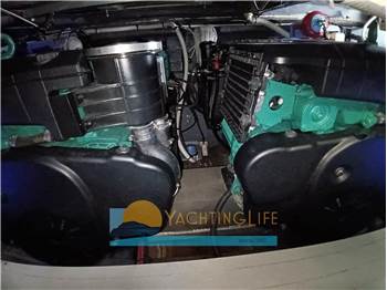 Cranchi M44 HT