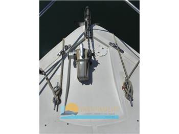 Azimut AZ 35
