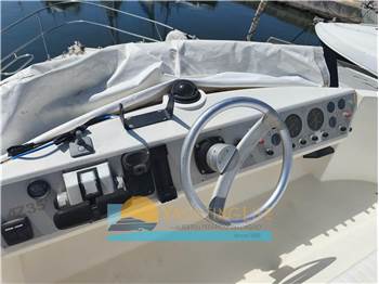 Azimut AZ 35